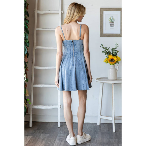 SLEEVELESS SKATER DENIM DRESS