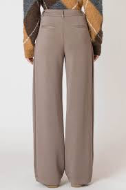 Wide Leg Knit Trouser