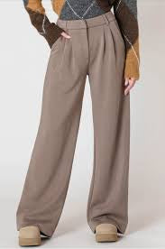 Wide Leg Knit Trouser